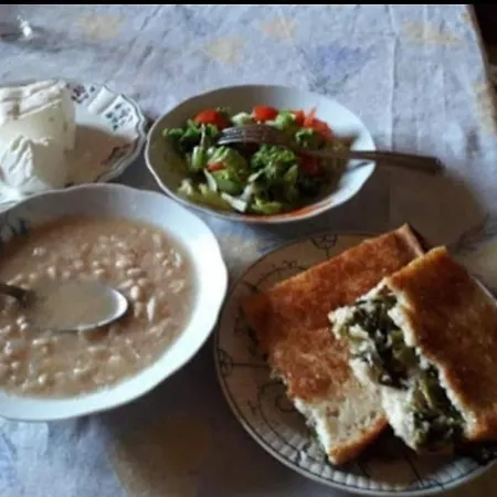 بيت ضيافة Joy's House, Koman Lake Puke